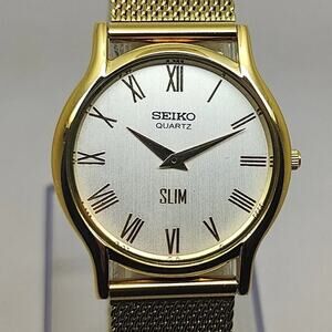 Vintage Style Seiko Quartz Mens Gold Watch & Silver accents W/ Metal Strap